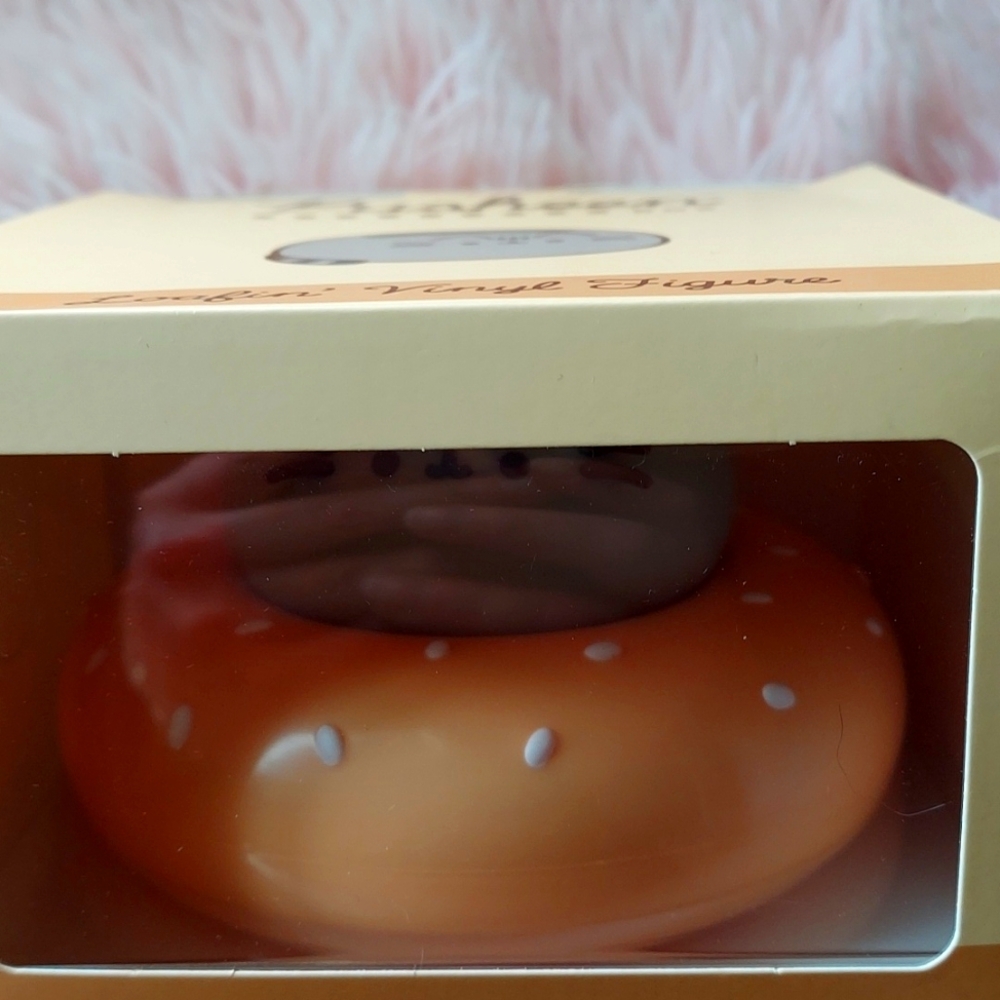 Pusheen vinyl toy